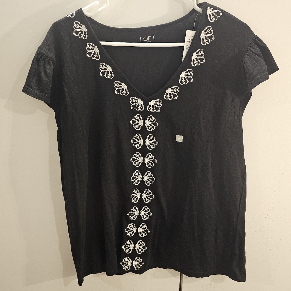 Loft Womans Large Black/White Short Sleeve Top NWT